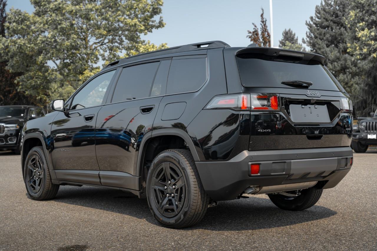 2026 Jeep Cherokee Laredo/Limited T288107