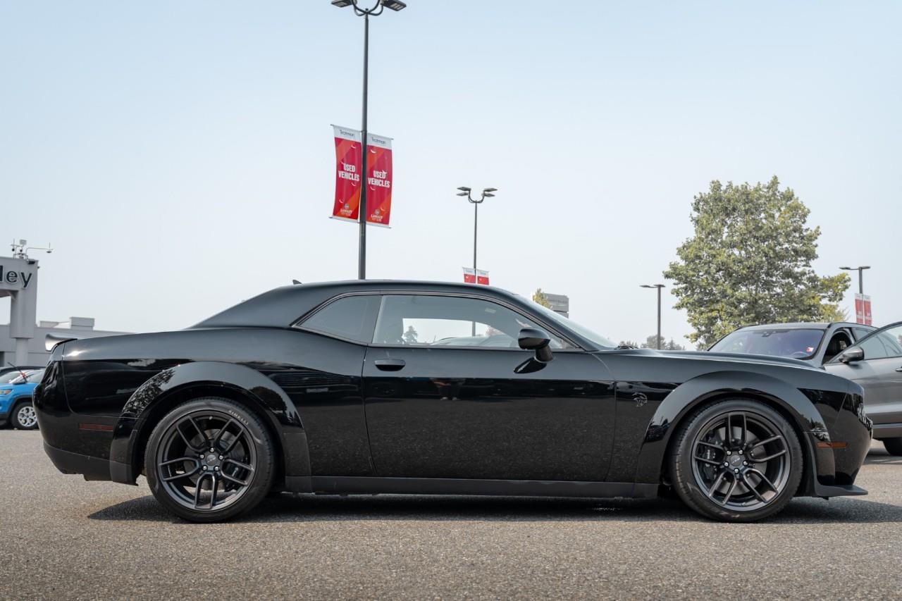 2019 Dodge Challenger SRT Hellcat LC3034