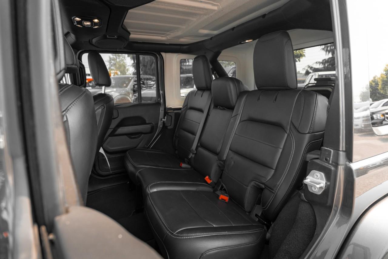2021 Jeep Wrangler Unlimited Sahara T161338A
