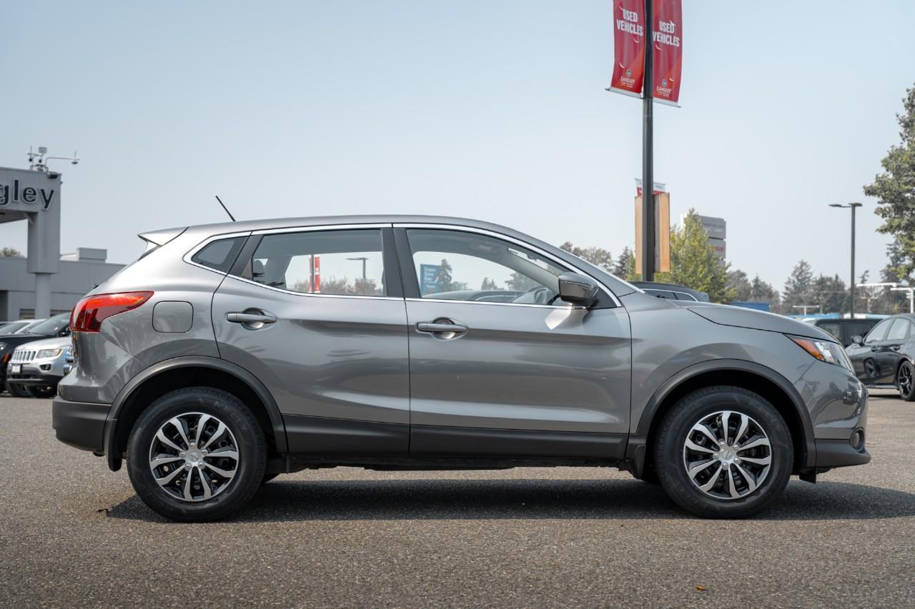 2019 Nissan Qashqai S T276902A