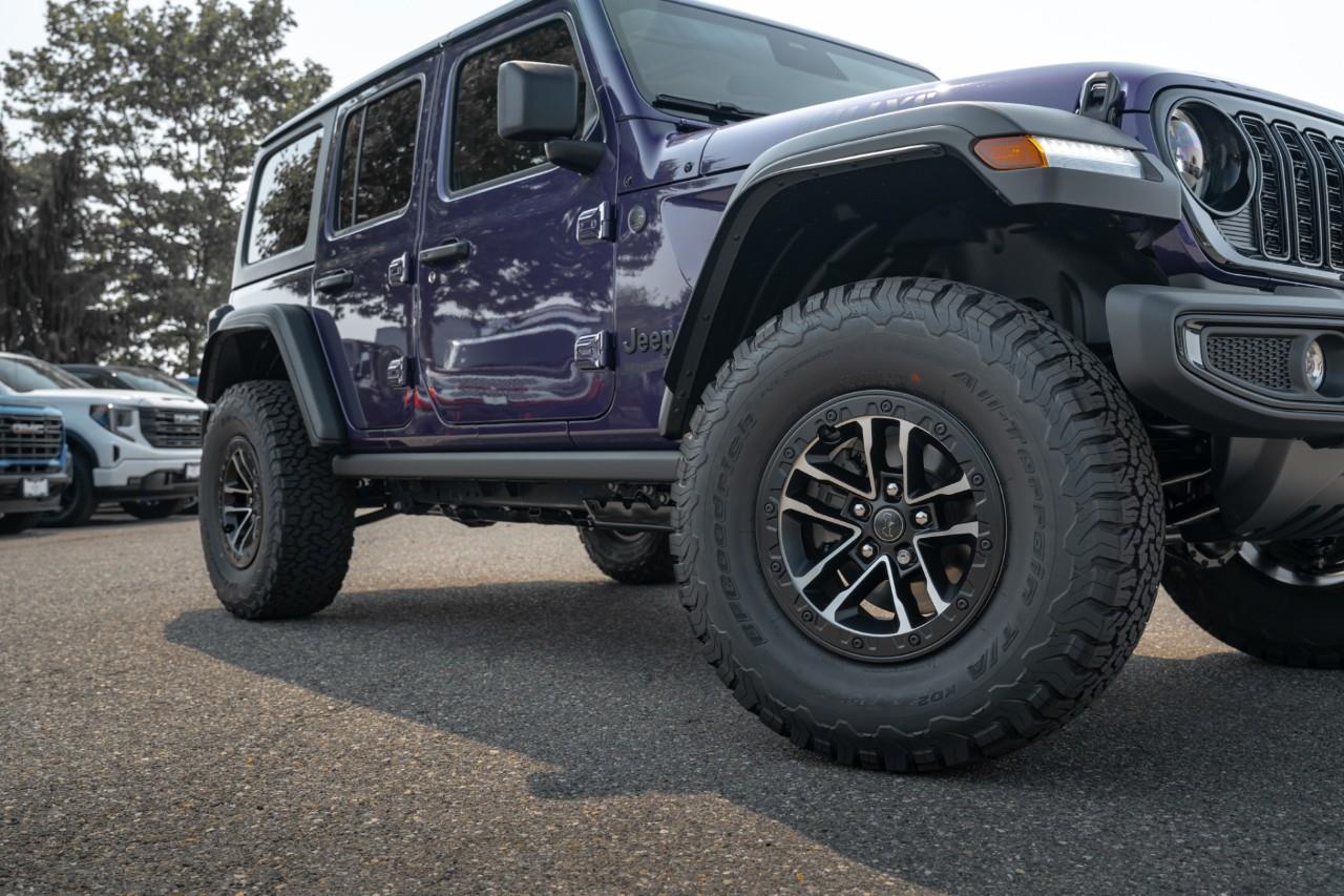2026 Jeep Wrangler Sport T330888