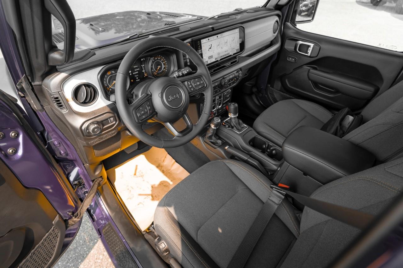 2026 Jeep Wrangler Sport T330888