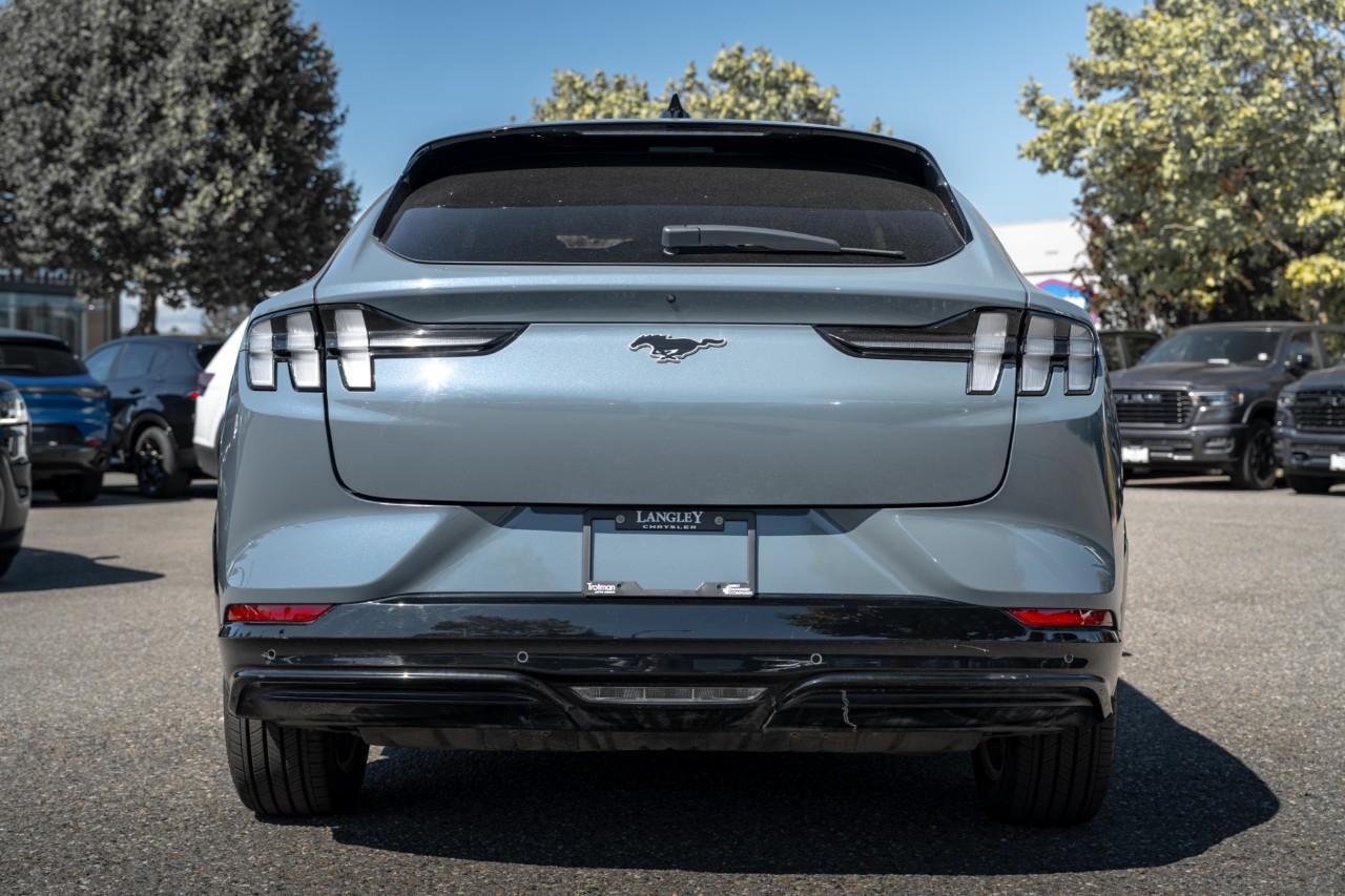 2023 Ford Mustang Mach-E Premium LC3058