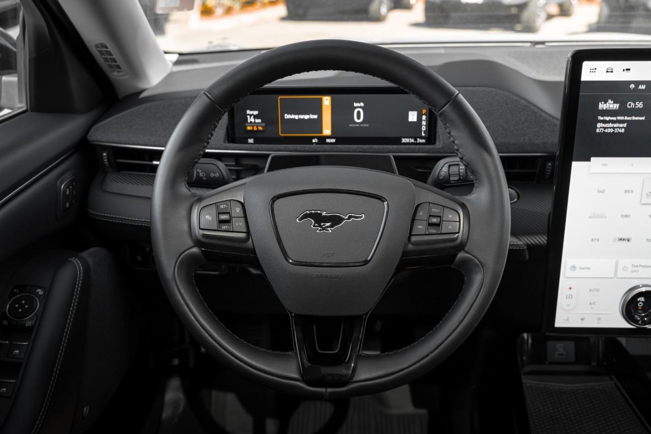 2023 Ford Mustang Mach-E Premium LC3058