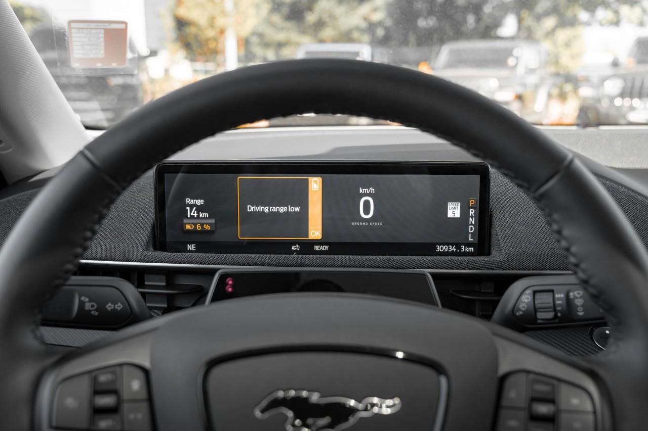 2023 Ford Mustang Mach-E Premium LC3058