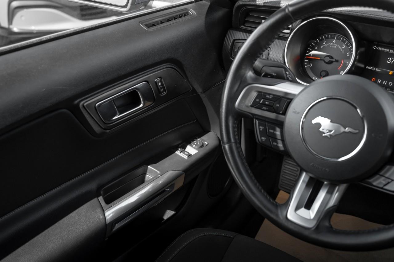 2018 Ford Mustang EcoBoost LC3040