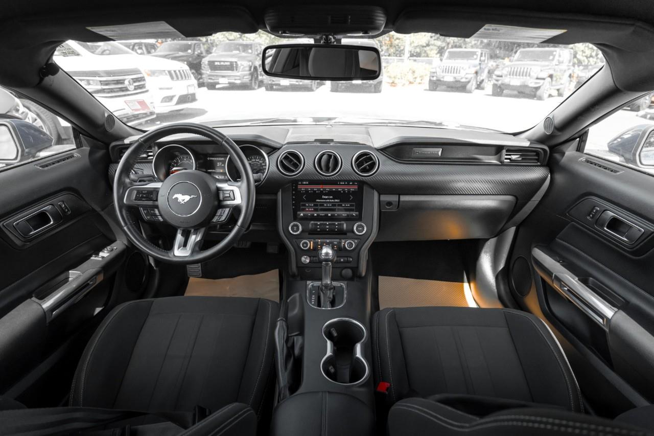 2018 Ford Mustang EcoBoost LC3040