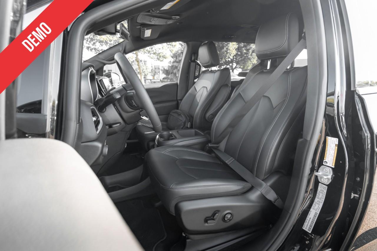 2026 Chrysler Grand Caravan SXT LC3064