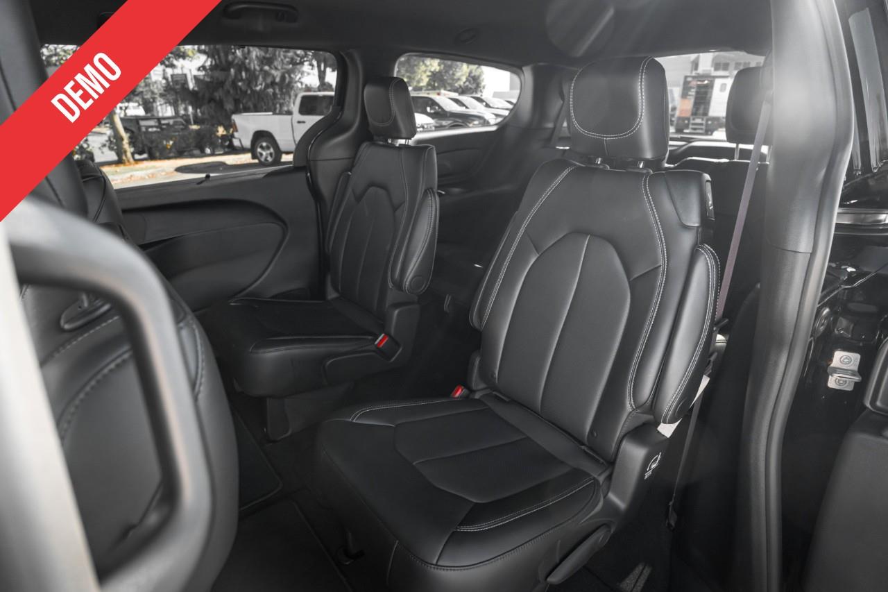 2026 Chrysler Grand Caravan SXT LC3064