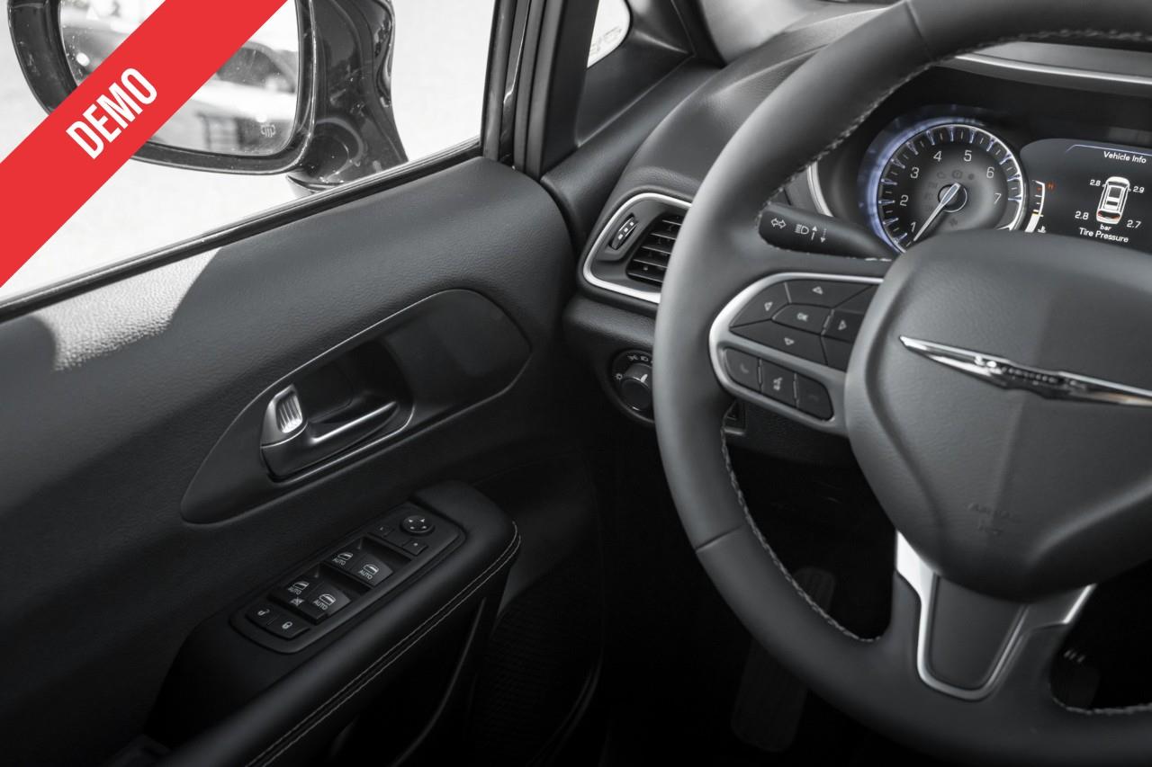 2026 Chrysler Grand Caravan SXT LC3064