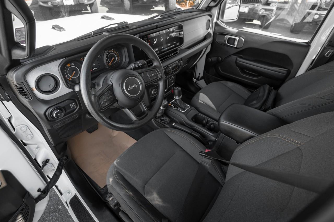 2024 Jeep Wrangler Sport T193310A