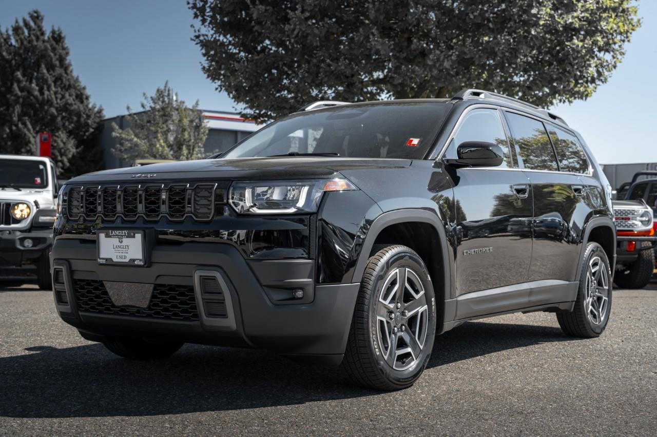 2026 Jeep Cherokee Laredo/Limited T264402A