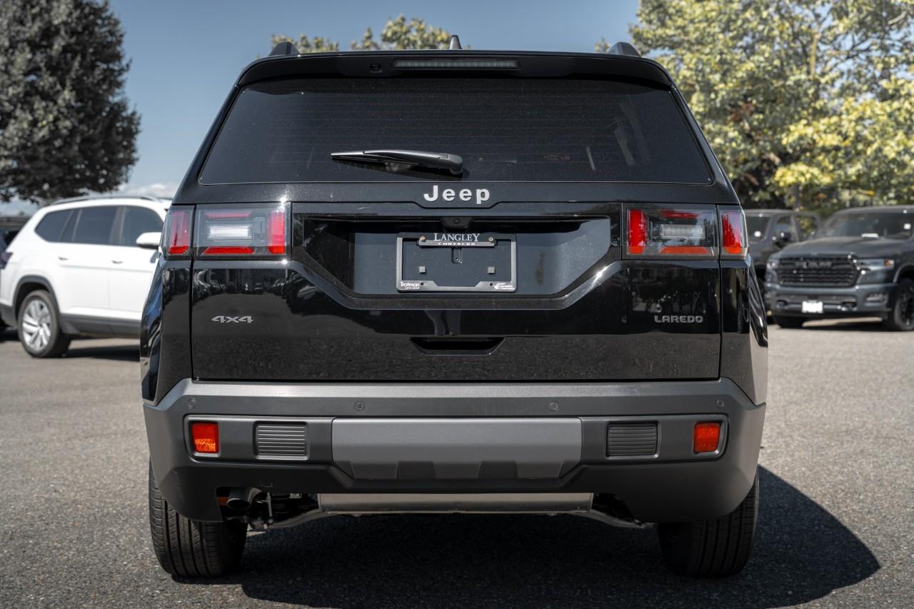 2026 Jeep Cherokee Laredo/Limited T264402A