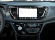 2027 Chrysler Pacifica Pinnacle V588851