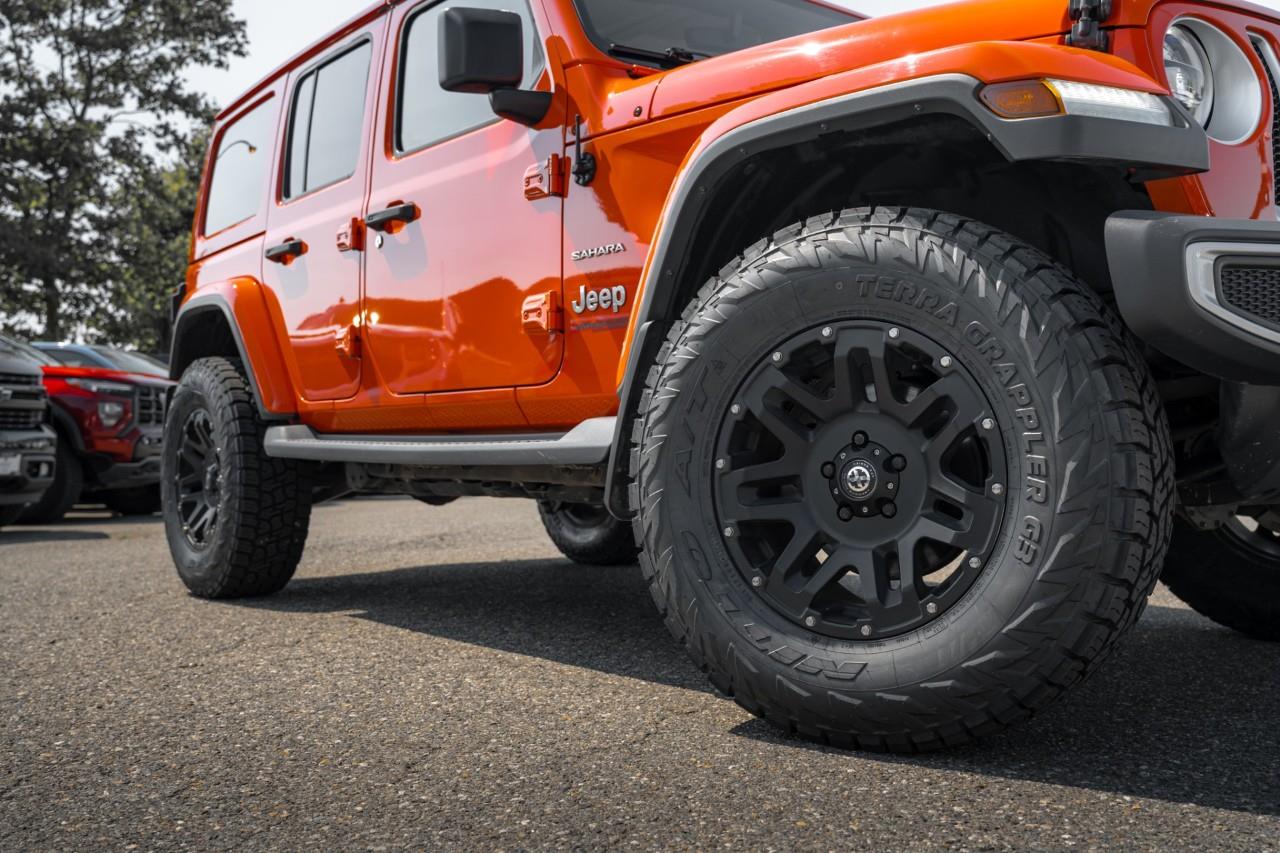 2019 Jeep Wrangler Unlimited Sahara LC3055