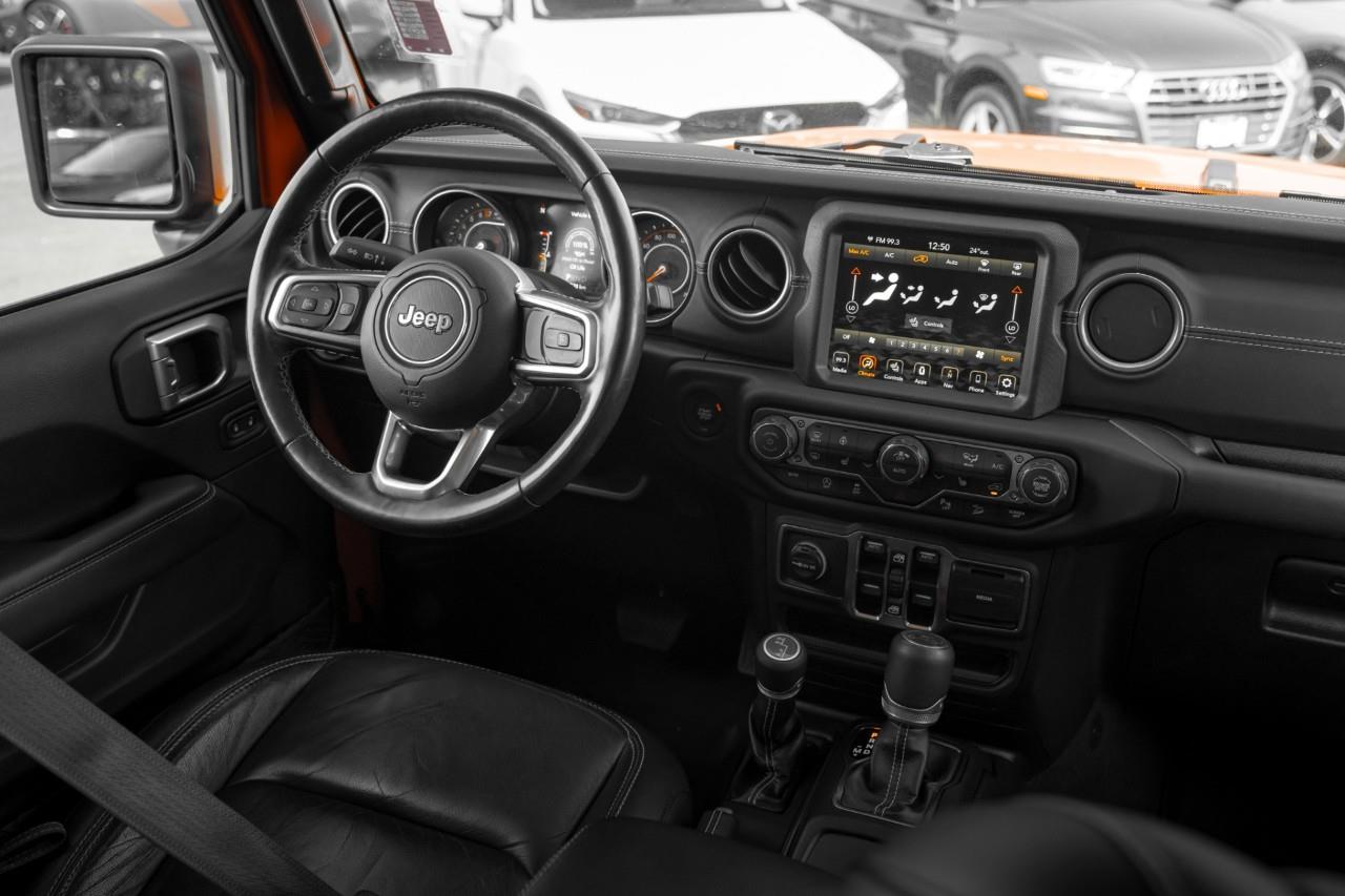 2019 Jeep Wrangler Unlimited Sahara LC3055