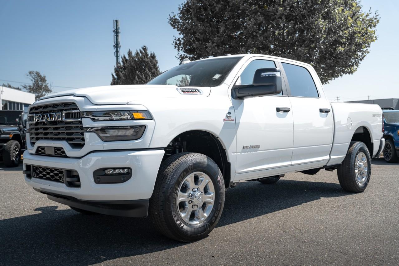 2026 RAM 3500 Big Horn T355527