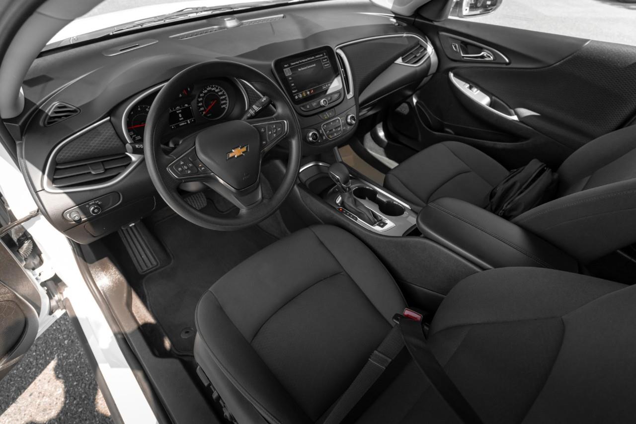 2024 Chevrolet Malibu 1LT LC2915AA