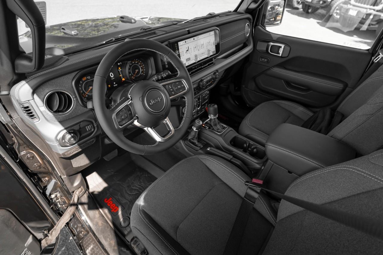 2026 Jeep Wrangler Rubicon T338345