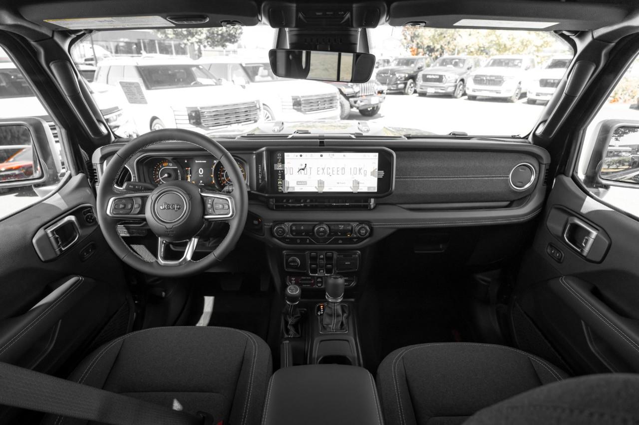 2026 Jeep Wrangler Rubicon T338345