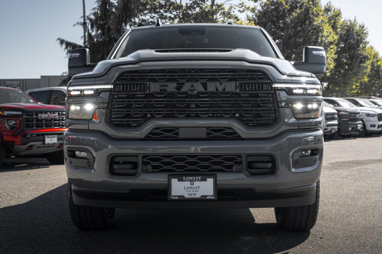 2027 RAM 2500 Limited V376658