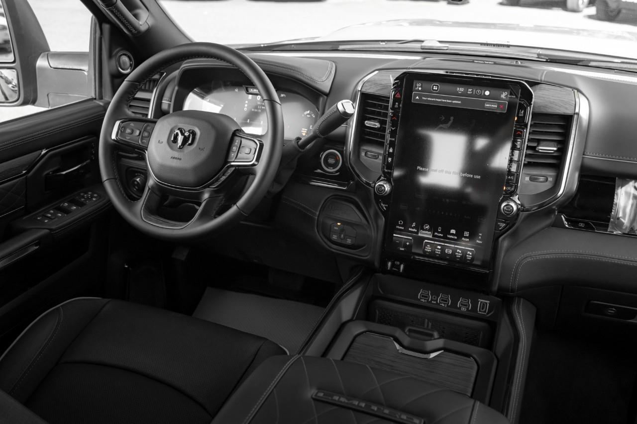 2027 RAM 2500 Limited V376658