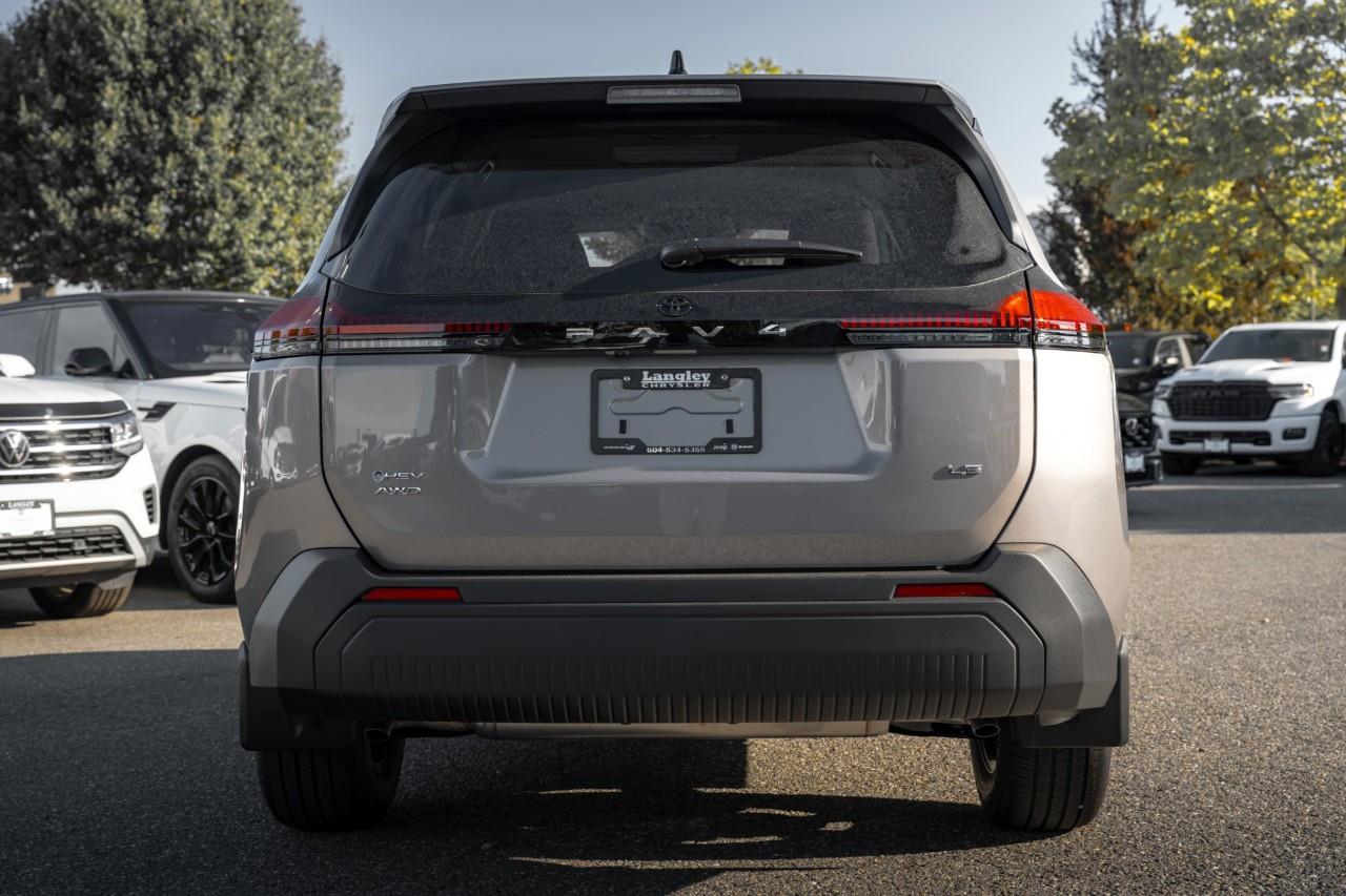 2026 Toyota RAV4 LE LC3084