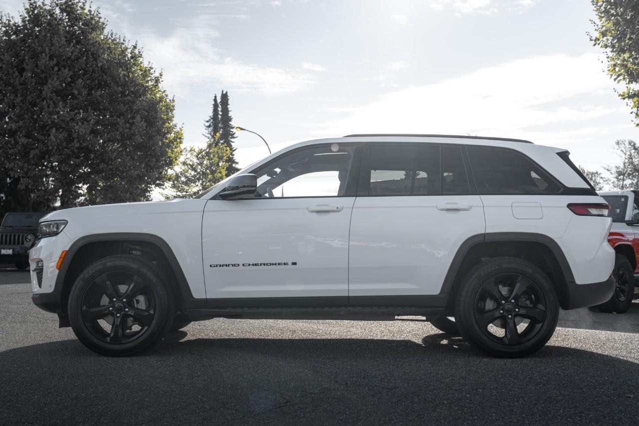 2024 Jeep Grand Cherokee Limited LC3082