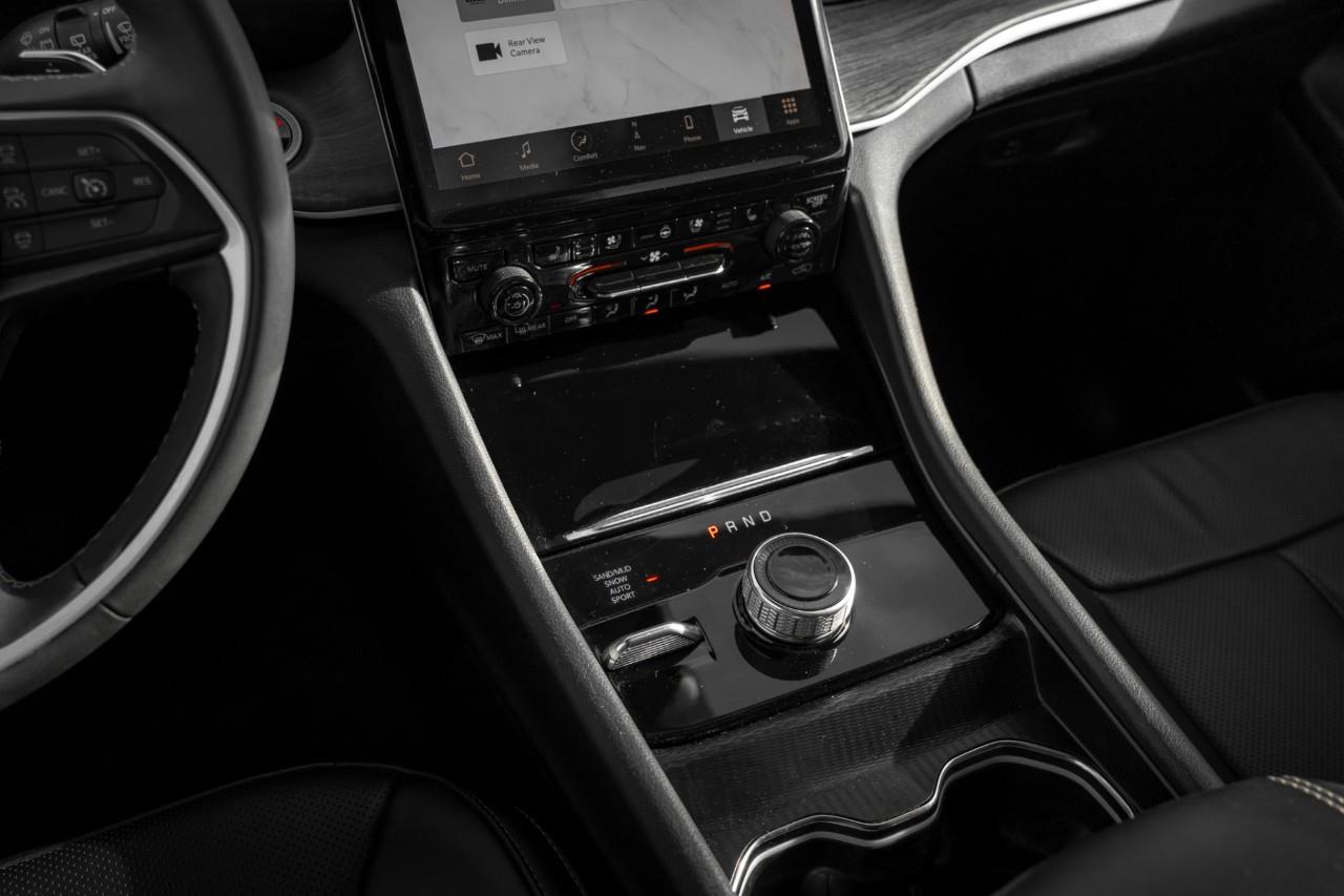 2024 Jeep Grand Cherokee Limited LC3082