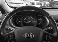 2016 Kia Rio  V555008A