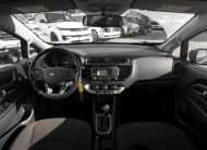 2016 Kia Rio  V555008A