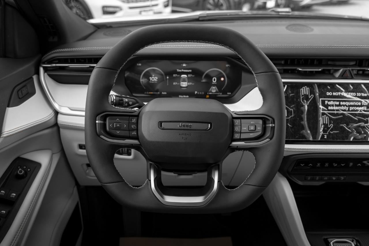 2026 Jeep Cherokee Overland T264407