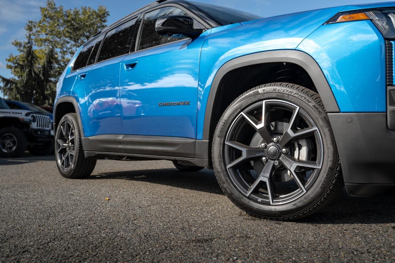 2026 Jeep Cherokee Overland T264408
