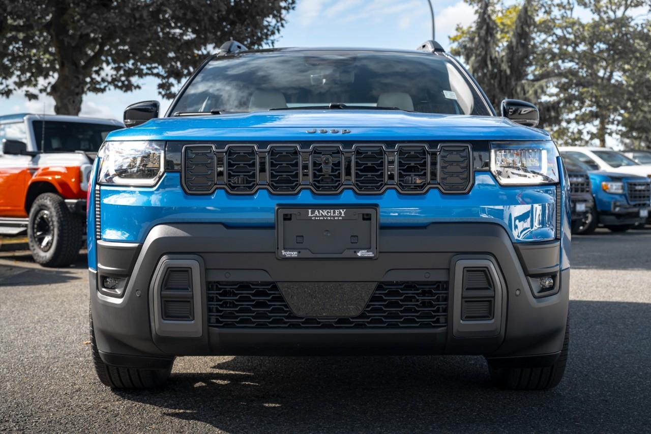2026 Jeep Cherokee Overland T264408
