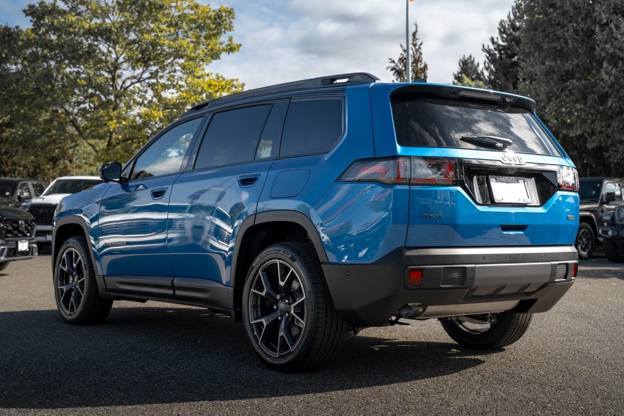 2026 Jeep Cherokee Overland T264408