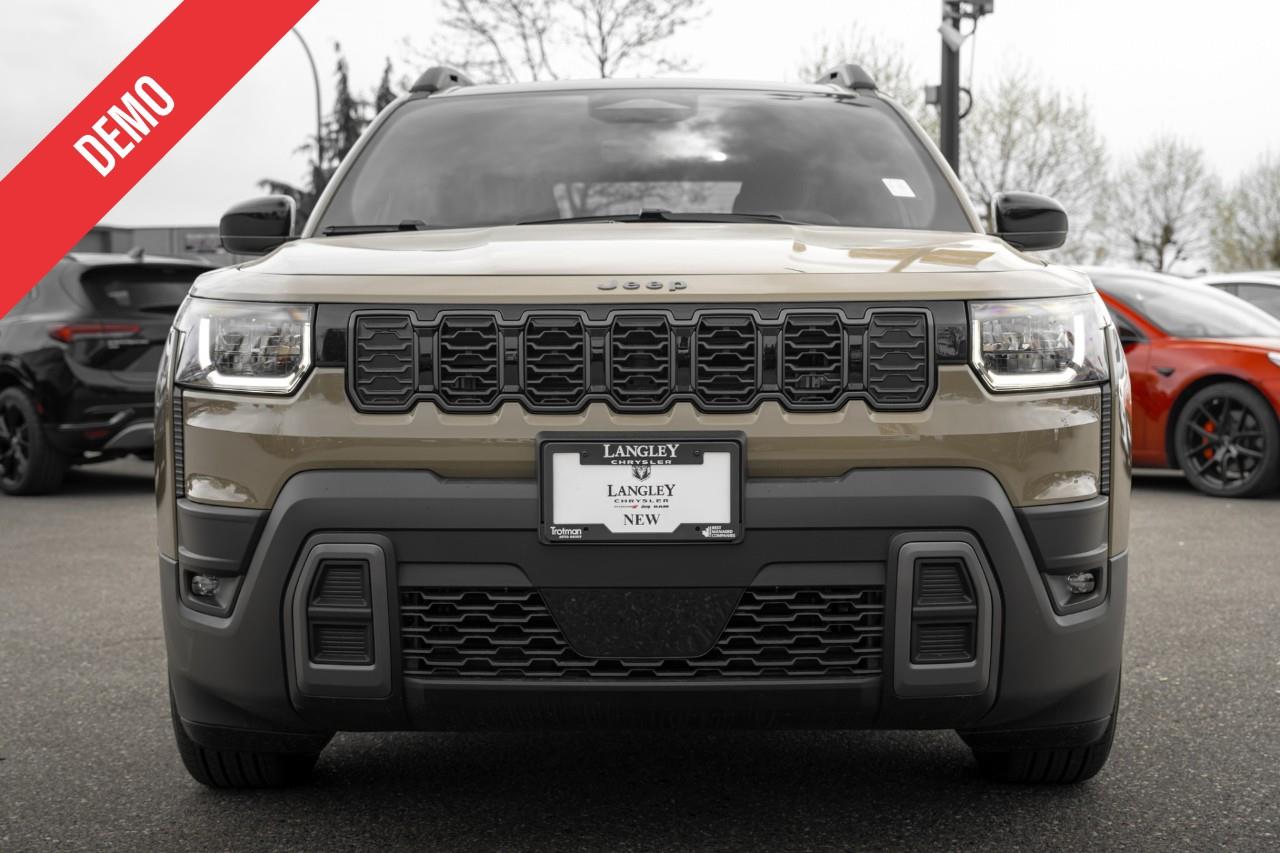 2026 Jeep Cherokee Laredo/Limited T228227