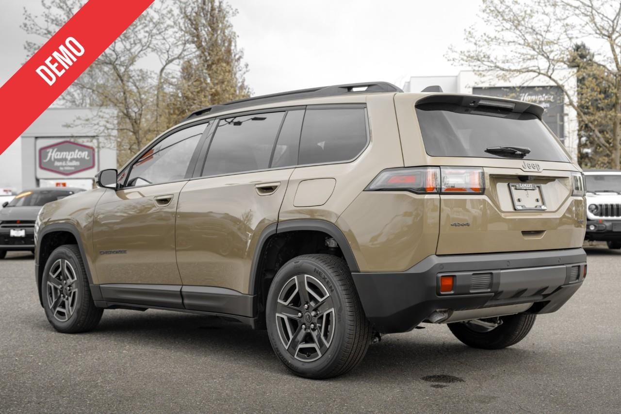 2026 Jeep Cherokee Laredo/Limited T228227