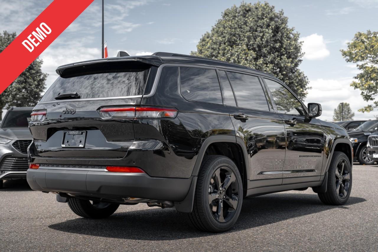 2026 Jeep Grand Cherokee  T302423