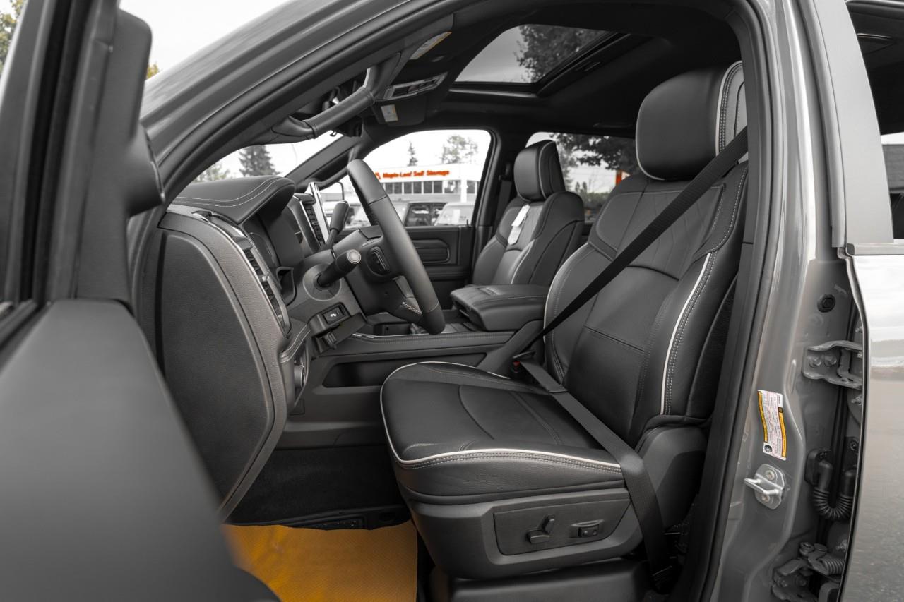 2027 RAM 3500 Limited V384802