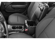 2019 Jeep Wrangler Sport LC3083