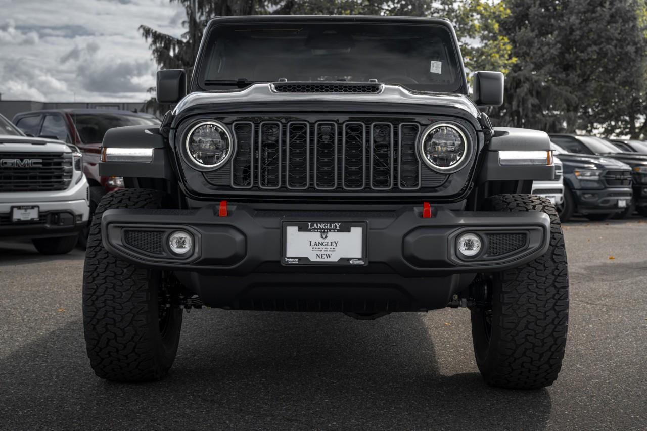 2027 Jeep Wrangler Rubicon V561011