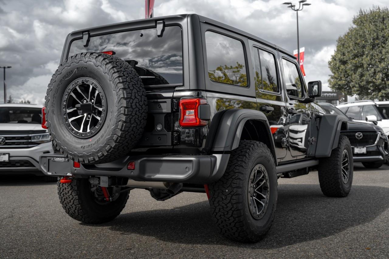 2027 Jeep Wrangler Rubicon V561011