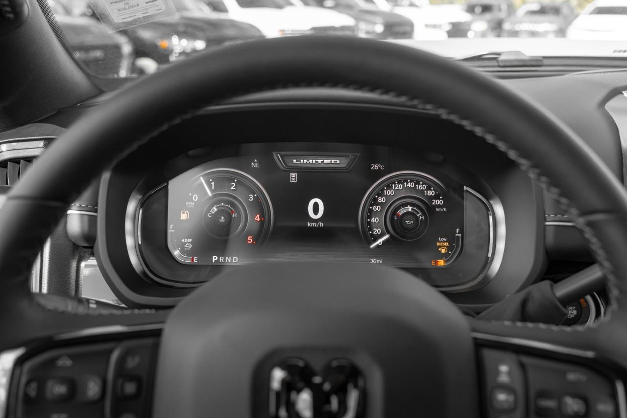 2027 RAM 3500 Limited V384803