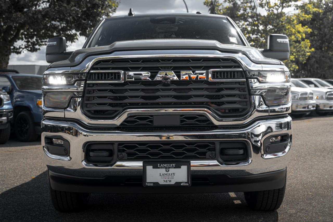 2027 RAM 3500 Tradesman V385933