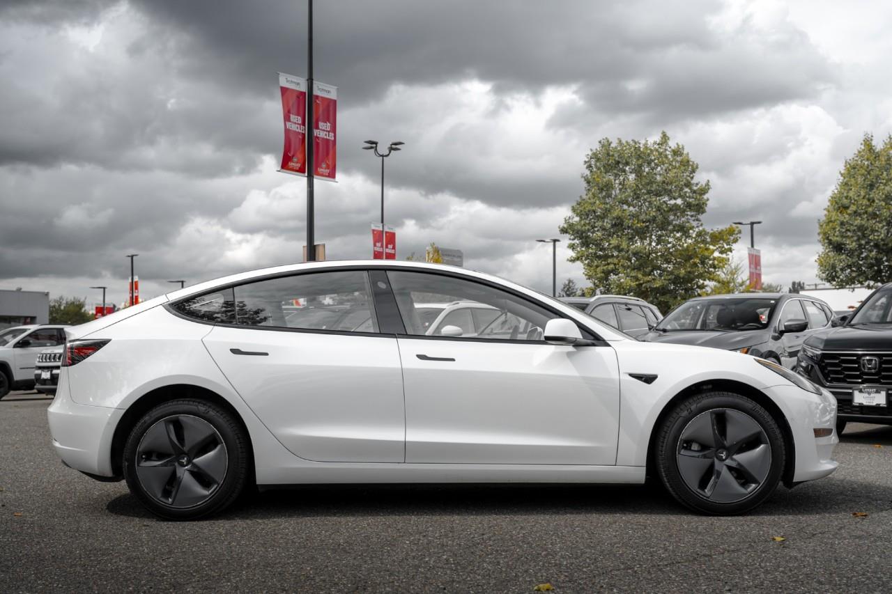 2021 Tesla Model 3  LC3062A