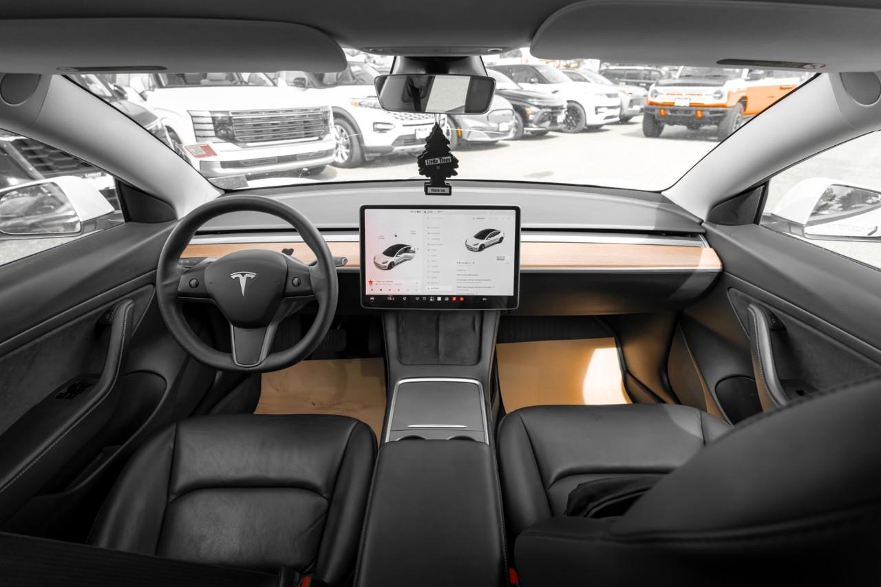 2021 Tesla Model 3  LC3062A