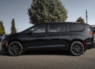 2027 Chrysler Pacifica Limited V604848