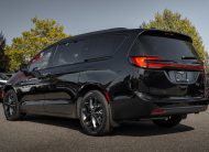 2027 Chrysler Pacifica Limited V604848