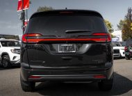 2027 Chrysler Pacifica Limited V604848