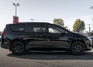 2027 Chrysler Pacifica Limited V604848